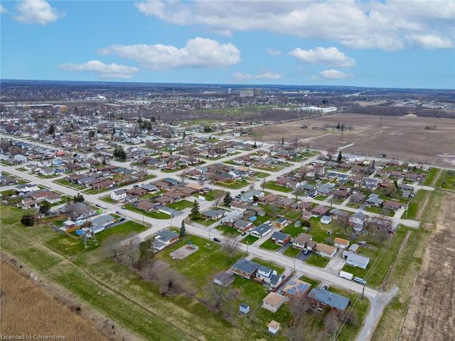 206 Johnston St, House other with 4 bedrooms, 2 bathrooms and 5 parking in Port Colborne ON | Image 38
