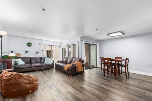 33-5705 Friars Rd, San Diego, CA, 92110 | Card Image