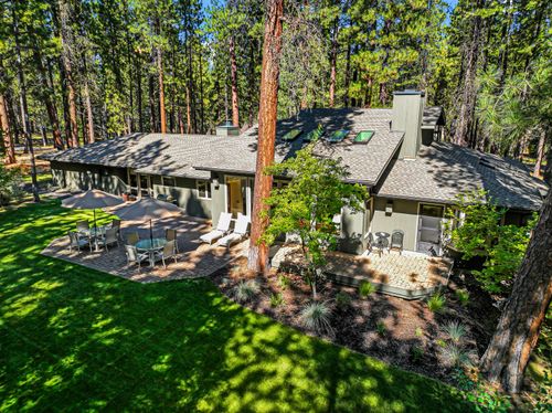 gm-70305 Arvensis, Sisters, OR, 97759-0557 | Card Image