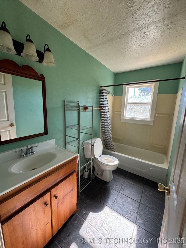 14274 W Clyde Maher Rd, House other with 3 bedrooms, 1 bathrooms and null parking in Tahlequah OK | Image 11