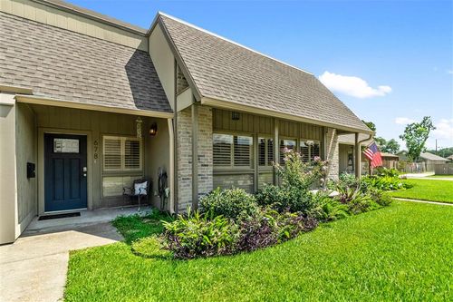 678 Lakewood Dr, Lake Charles, LA, 70605-2763 | Card Image