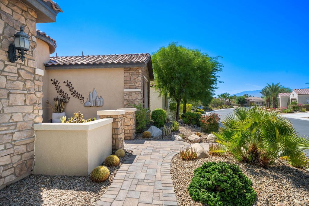 Residential Lease in Rancho Mirage 3