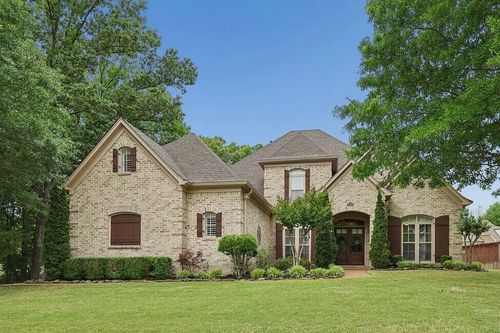 10188 Woodbrook Cir, Lakeland, TN, 38002-8388 | Card Image