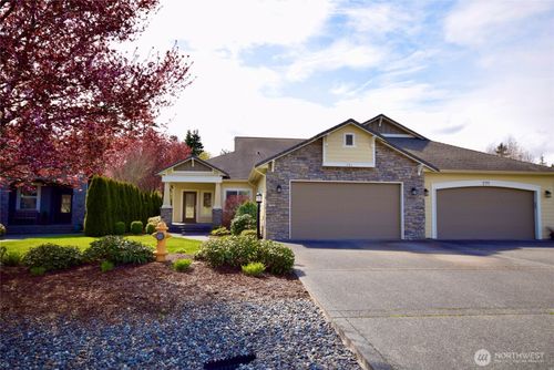 b-261 Mount Baker Dr, Sequim, WA, 98382-5902 | Card Image
