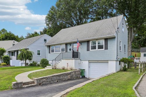 41 Sheldon Ave, Tarrytown, NY, 10591-6104 | Card Image