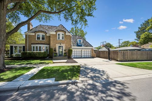 1049 N Elmwood Avenue, Oak Park, IL, 60302 | Card Image