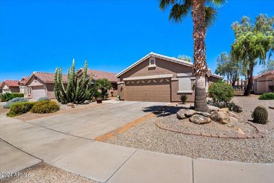 2388 E Seville Court, House other with 2 bedrooms, 2 bathrooms and null parking in Casa Grande AZ | Image 2