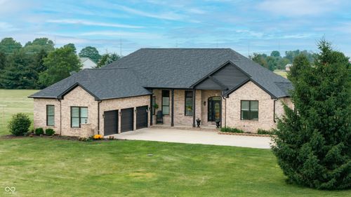 7702 County Road 300, Lizton, IN, 46149-9465 | Card Image