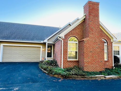 863 Shelbourne Pl, Newark, OH, 43055-7256 | Card Image