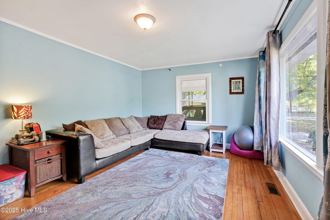 201 Rutledge Dr, House other with 3 bedrooms, 1 bathrooms and null parking in Wilmington NC | Image 5