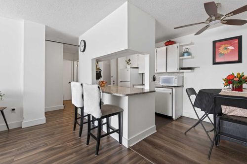 233-1421 7 St Nw, Calgary, AB, T2M3H5 | Card Image