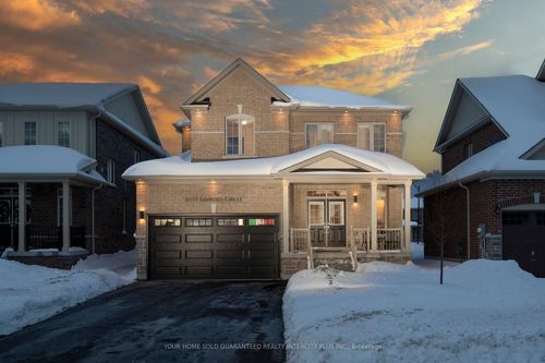 {{alt}} | Card Image