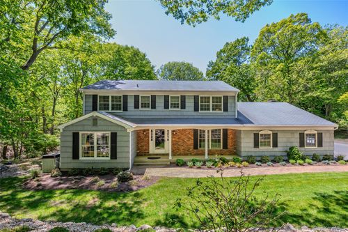 12 Deer Path, Port Jefferson, NY, 11777-1001 | Card Image
