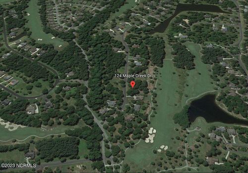 124 Maple Creek Dr, Wallace, NC, 28466-2363 | Card Image