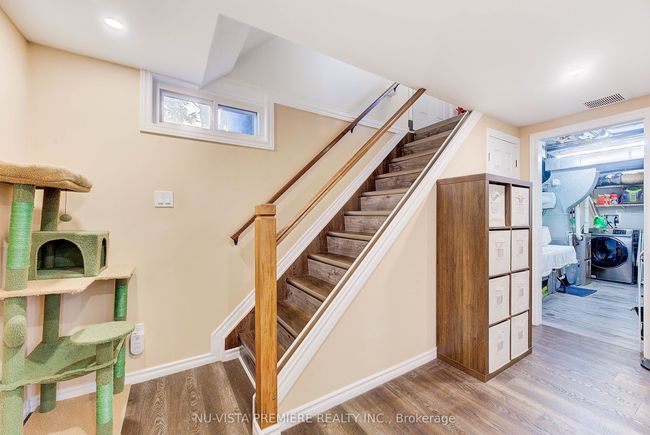 45 Mohegan Cres, House attached with 3 bedrooms, 2 bathrooms and 2 parking in London ON | Image 26