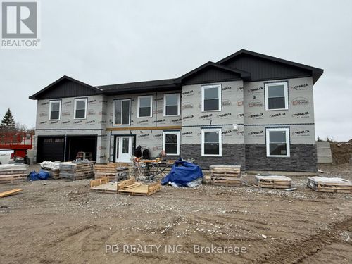 2467 Queen Mary St, Cavan, ON, L0A1C0 | Card Image