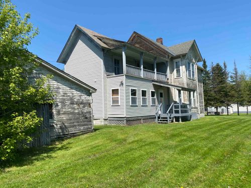 90 Elm St, West Rutland, VT, 05777-9539 | Card Image