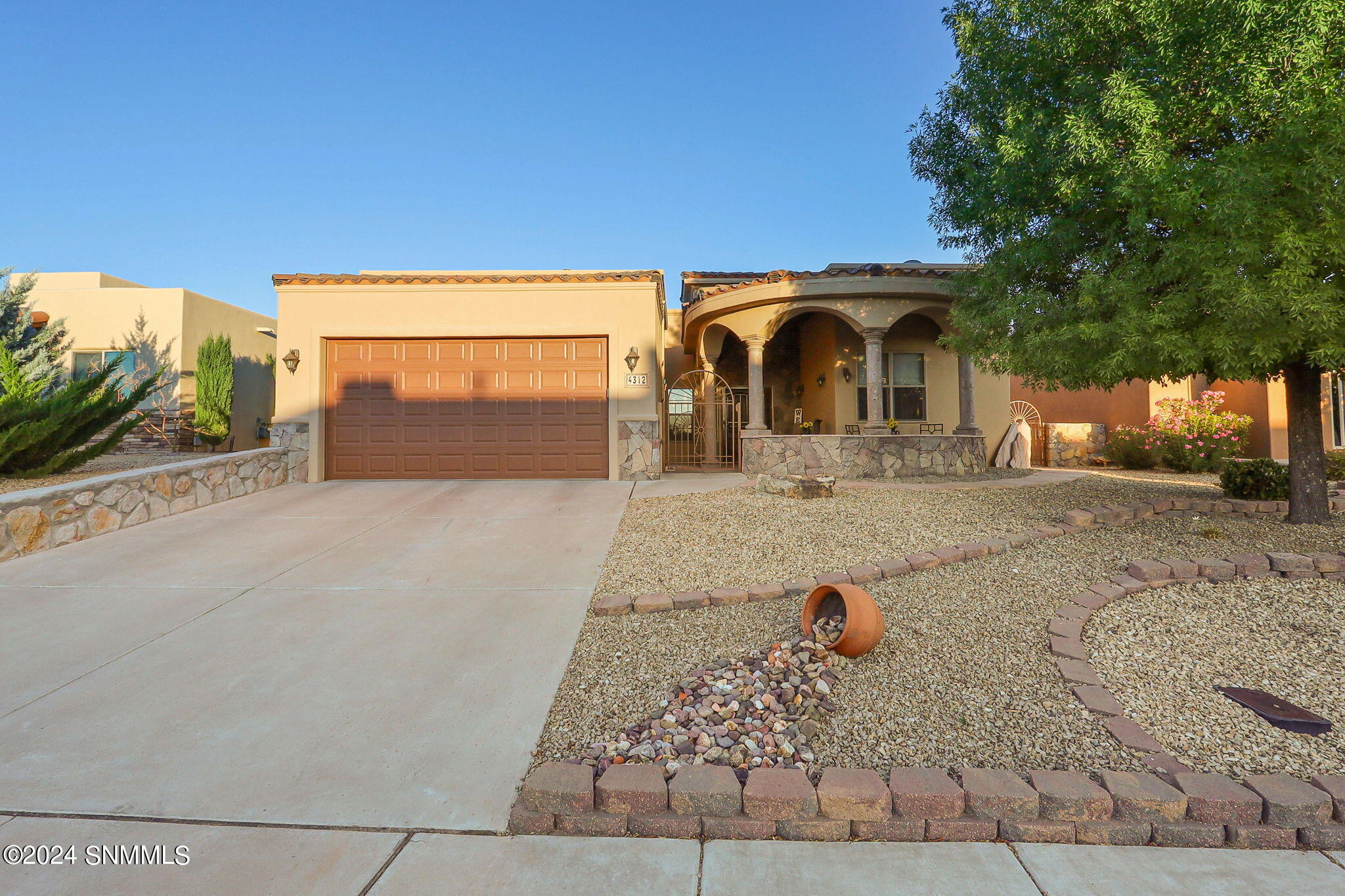 Hopi Ct, Las Cruces, NM 88011