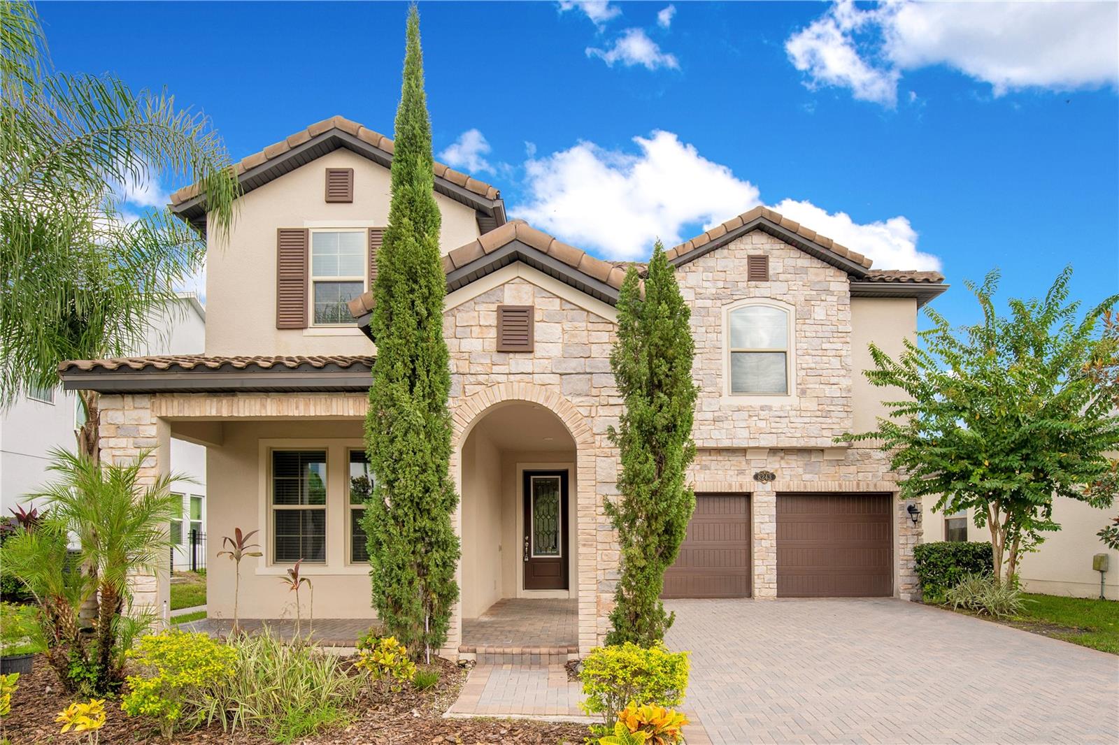 Procida Isle Ln, Windermere, FL 34786