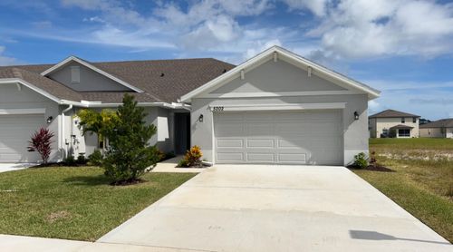 8602 Giovanni Ave, Fort Pierce, FL, 34951-1904 | Card Image
