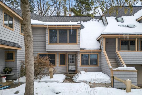 34-34 Concord Place, Cape Elizabeth, ME, 04107 | Card Image
