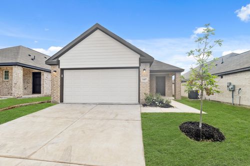 1607 Romans Rd, Ennis, TX, 75119-6719 | Card Image