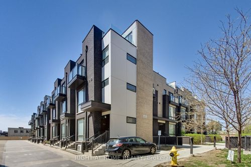 84-30 Fieldway Rd, Toronto, ON, M8Z0E3 | Card Image