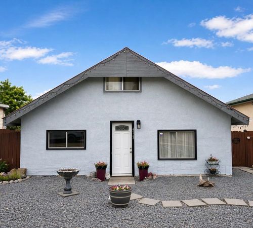 4523 48 Avenue, Rocky Mountain House, AB, T4T1C4 | Card Image