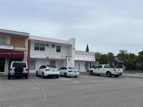 151-149 Bentley Dr, Miami Springs, FL, 33166-4918 | Card Image