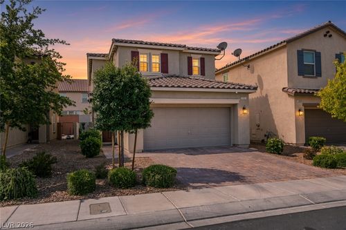 2927 Tranquil Brook Ave, Henderson, NV, 89044-1684 | Card Image