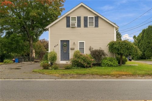 453 Greenville Ave, Johnston, RI, 02919-2219 | Card Image
