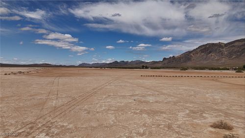 8351 W Baker Street, Pahrump, NV, 89060 | Card Image