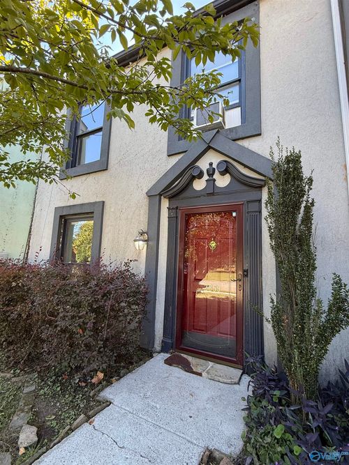 2859 Wynterhall Road, Huntsville, AL, 35803 | Card Image