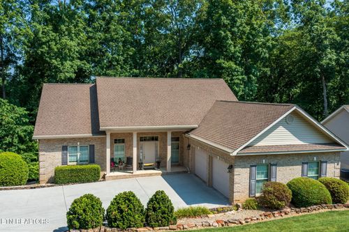 135 Kenosha Ln, Loudon, TN, 37774-3173 | Card Image