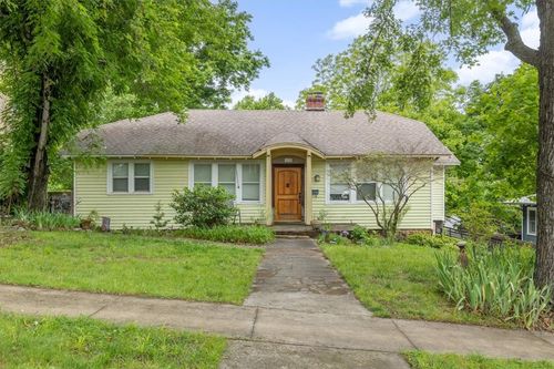 511 N Forest Ave, Fayetteville, AR, 72701-3417 | Card Image