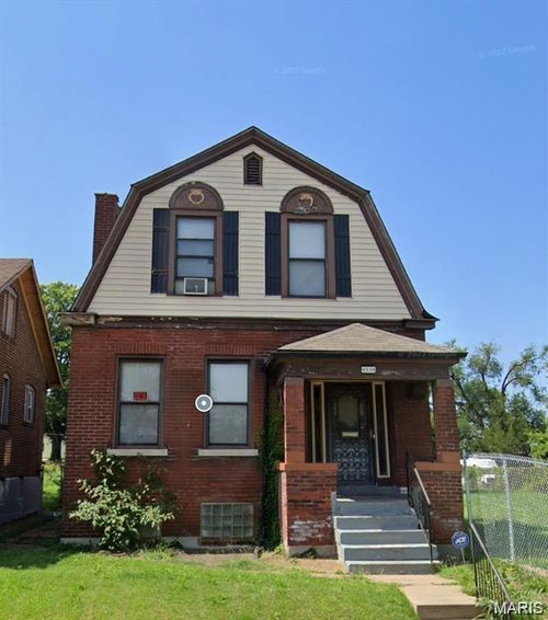 4534 Margaretta Ave, Saint Louis, MO, 63115-2445 | Card Image