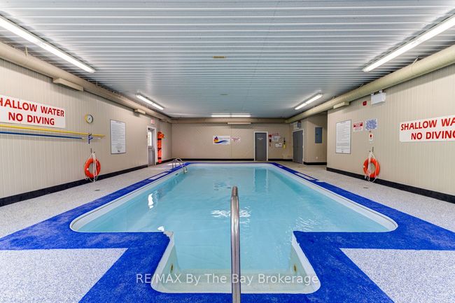 30 Cabin Cres, House other with 3 bedrooms, 1 bathrooms and 2 parking in Wasaga Beach ON | Image 39