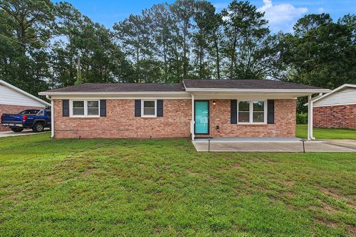 5660 Dogwood Cir, Myrtle Beach, SC, 29588-7172 | Card Image