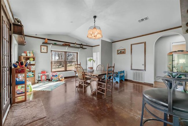 1640 Long Mountain Rd, Home with 4 bedrooms, 4 bathrooms and null parking in Gause TX | Image 15