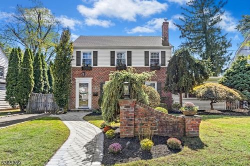 619 Hartridge Pl, Plainfield, NJ, 07060-2757 | Card Image