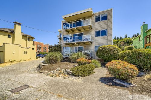apt-301-2514 57th Ave Sw, Seattle, WA, 98116-2256 | Card Image
