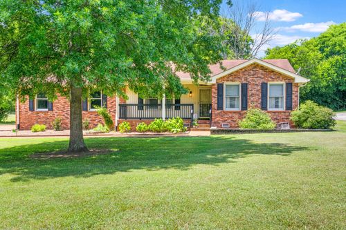 104 Donna Dr, Madison, TN, 37115-3617 | Card Image