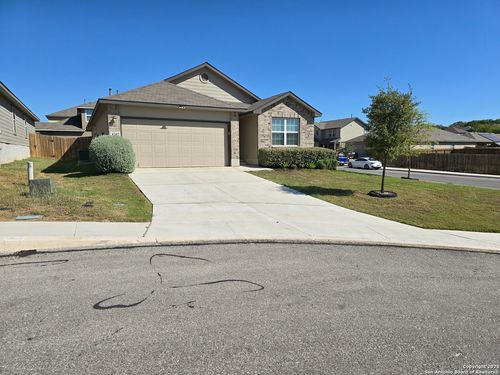 8207 Tortoise Trl, Converse, TX, 78109-1285 | Card Image