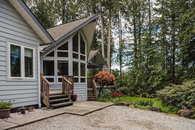 1154 Flume Road, House other with 3 bedrooms, 2 bathrooms and 8 parking in Roberts Creek BC | Image 39