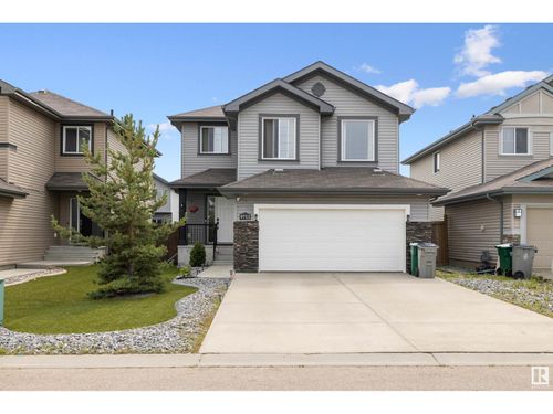 9711 104 Ave, Morinville, AB, T8R0B7 | Card Image