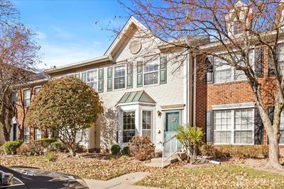 25 Desoto Drive, Townhouse with 2 bedrooms, 2 bathrooms and null parking in Franklin NJ | Image 1