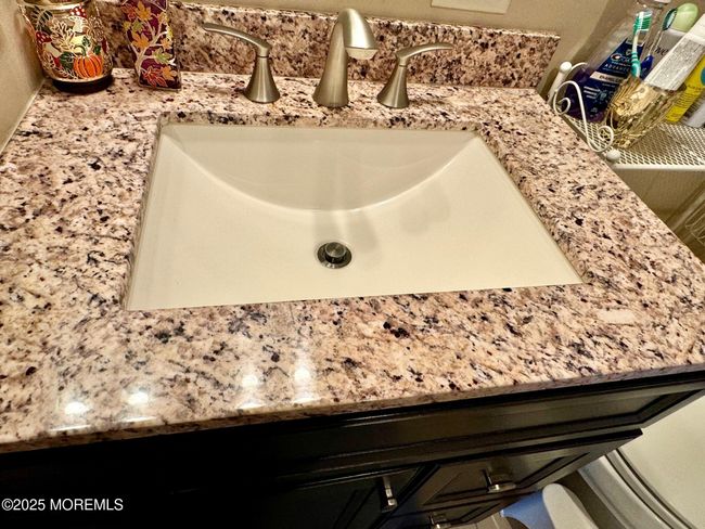 APT-2205 - 1 Spring St, House other with 2 bedrooms, 2 bathrooms and null parking in New Brunswick NJ | Image 43