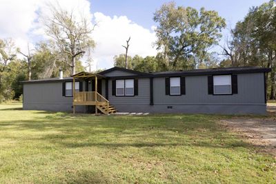 1050 Sweetwater, Home with 4 bedrooms, 2 bathrooms and null parking in Vidor TX | Image 1