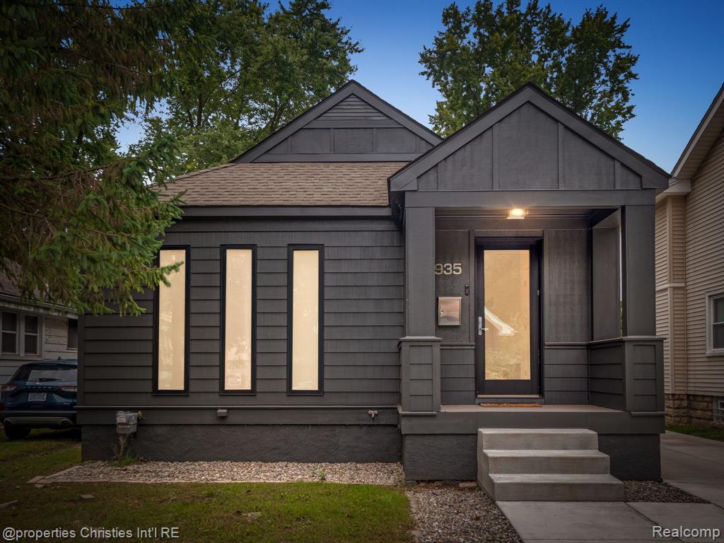 Lafayette Ave, Royal Oak, MI 48067