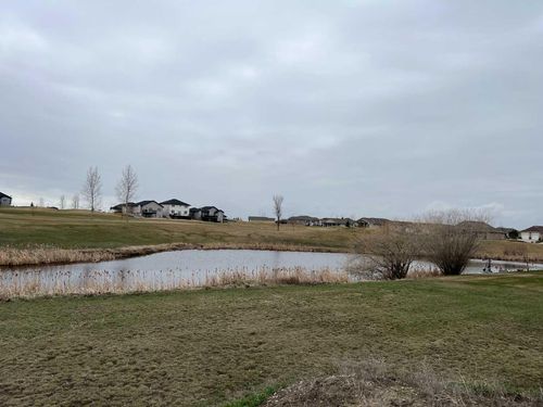 629 Whispering Greens Ave, Vulcan, AB, T0L2B0 | Card Image
